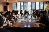 华体平台_华体（中国）集团召开2017年度年轻人才培养专题座谈会
